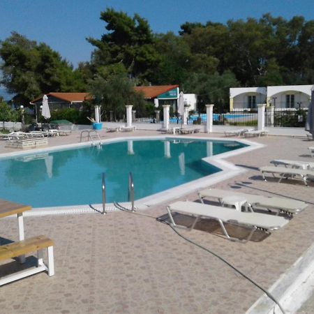 Umbrella Beach Apartments Kávos Exteriér fotografie