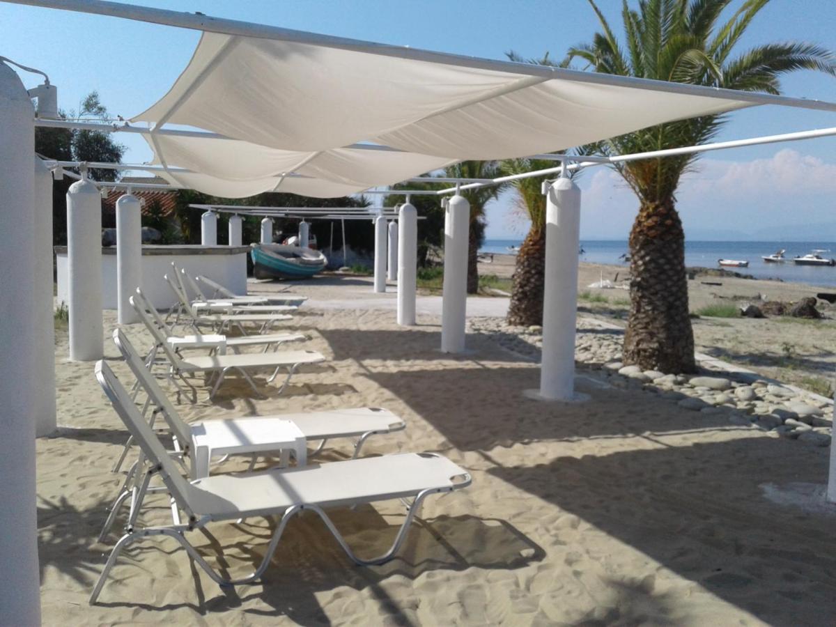 Umbrella Beach Apartments Kávos Exteriér fotografie