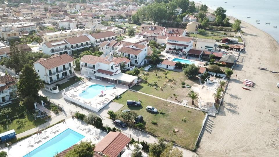 Umbrella Beach Apartments Kávos Exteriér fotografie