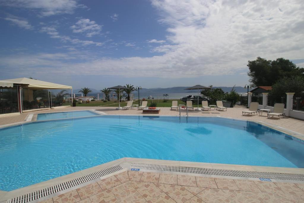 Umbrella Beach Apartments Kávos Exteriér fotografie