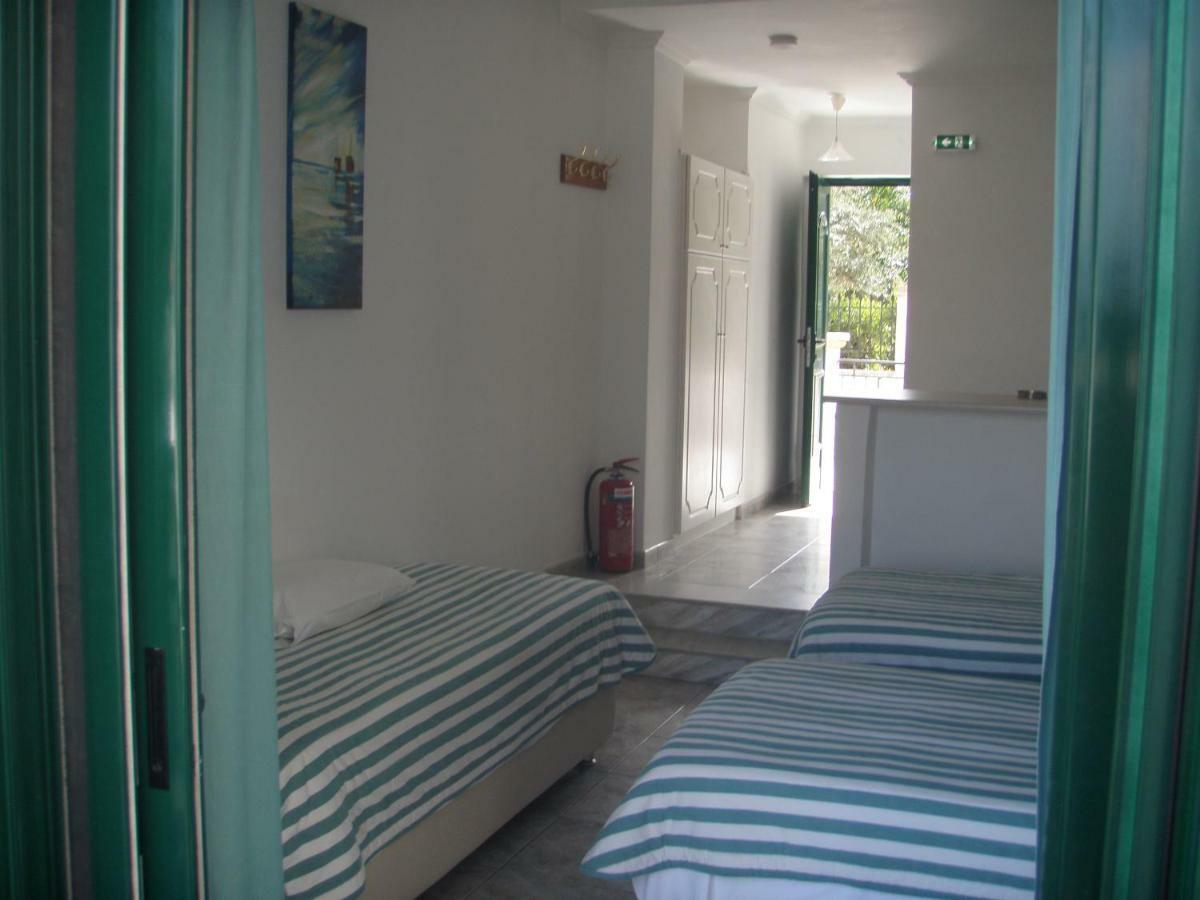 Umbrella Beach Apartments Kávos Exteriér fotografie