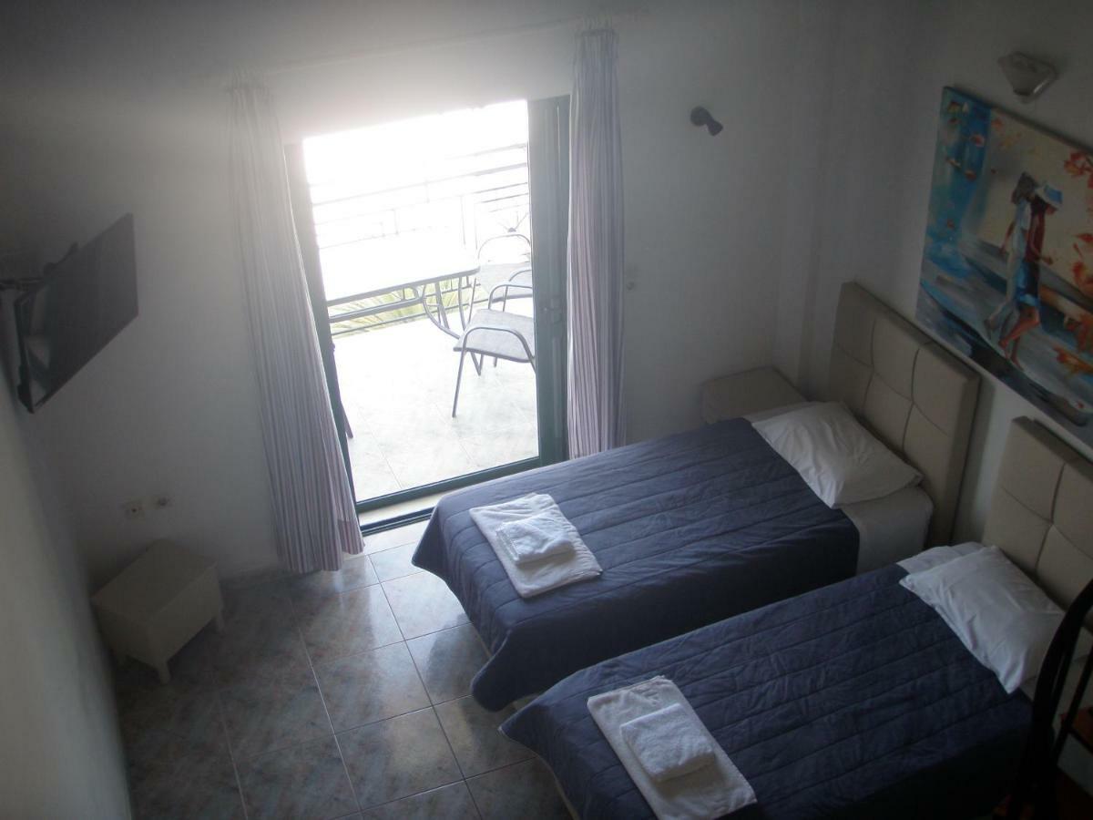 Umbrella Beach Apartments Kávos Exteriér fotografie